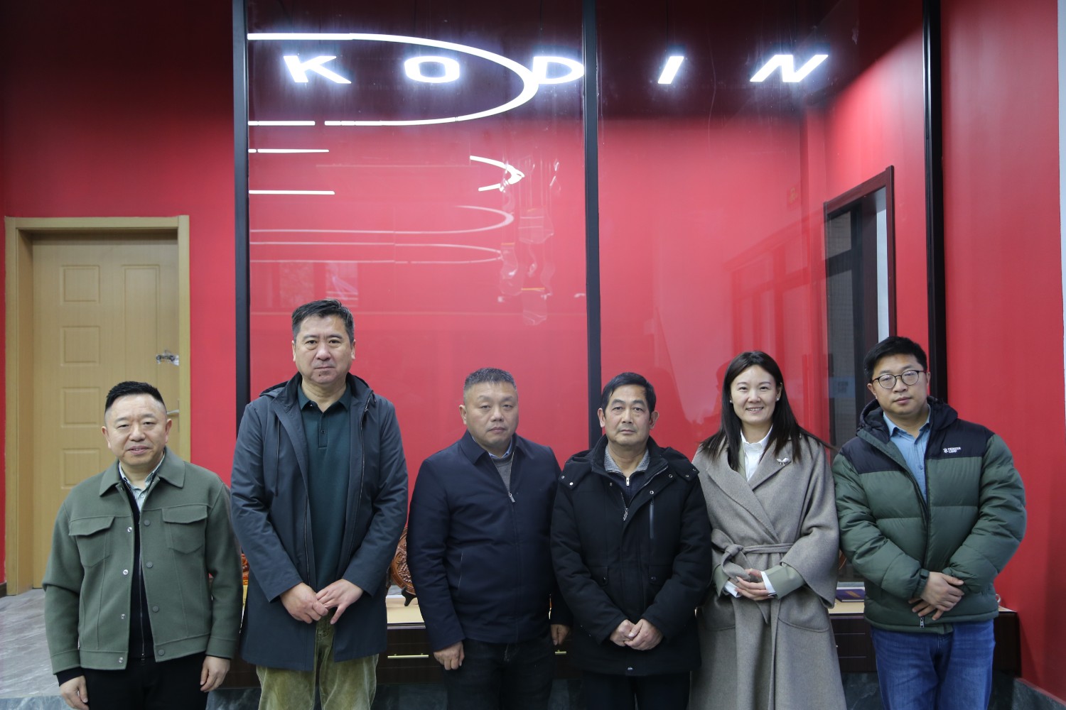 中國(guó)國(guó)際科技促進(jìn)會(huì)涂層防腐技術(shù)創(chuàng)新分會(huì)秘書長(zhǎng) 殷巖勤一行來(lái)公司指導(dǎo)調(diào)研