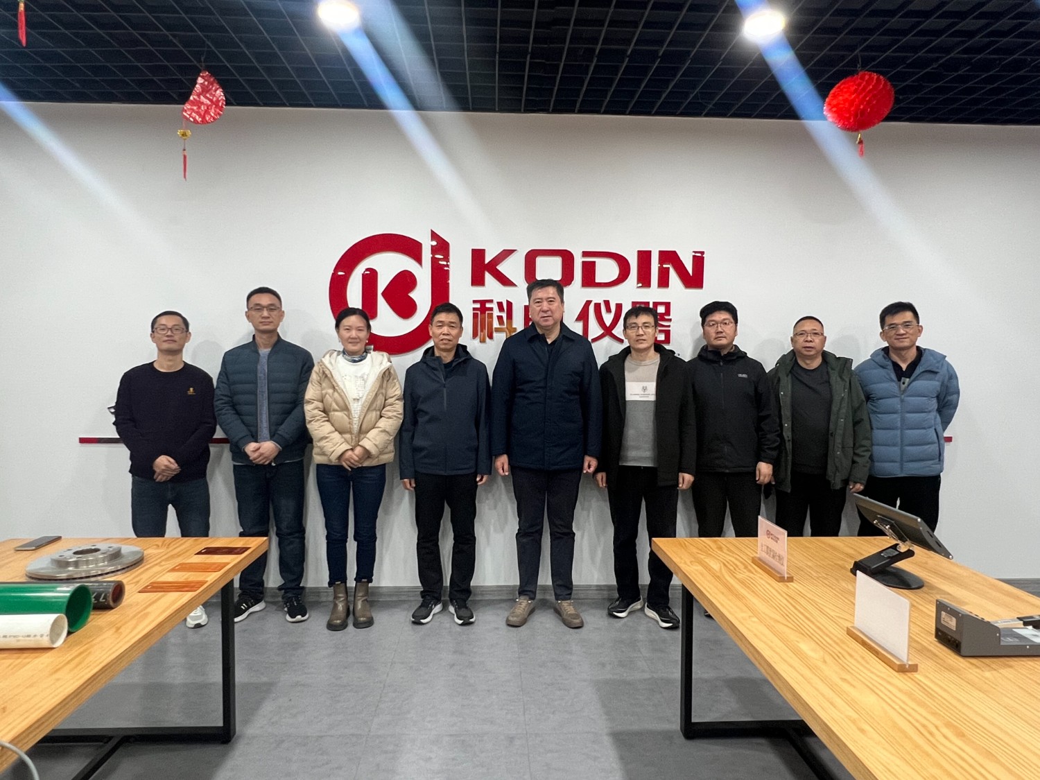 邢臺特檢院領導一行蒞臨科電公司，共商數字化檢測新方向